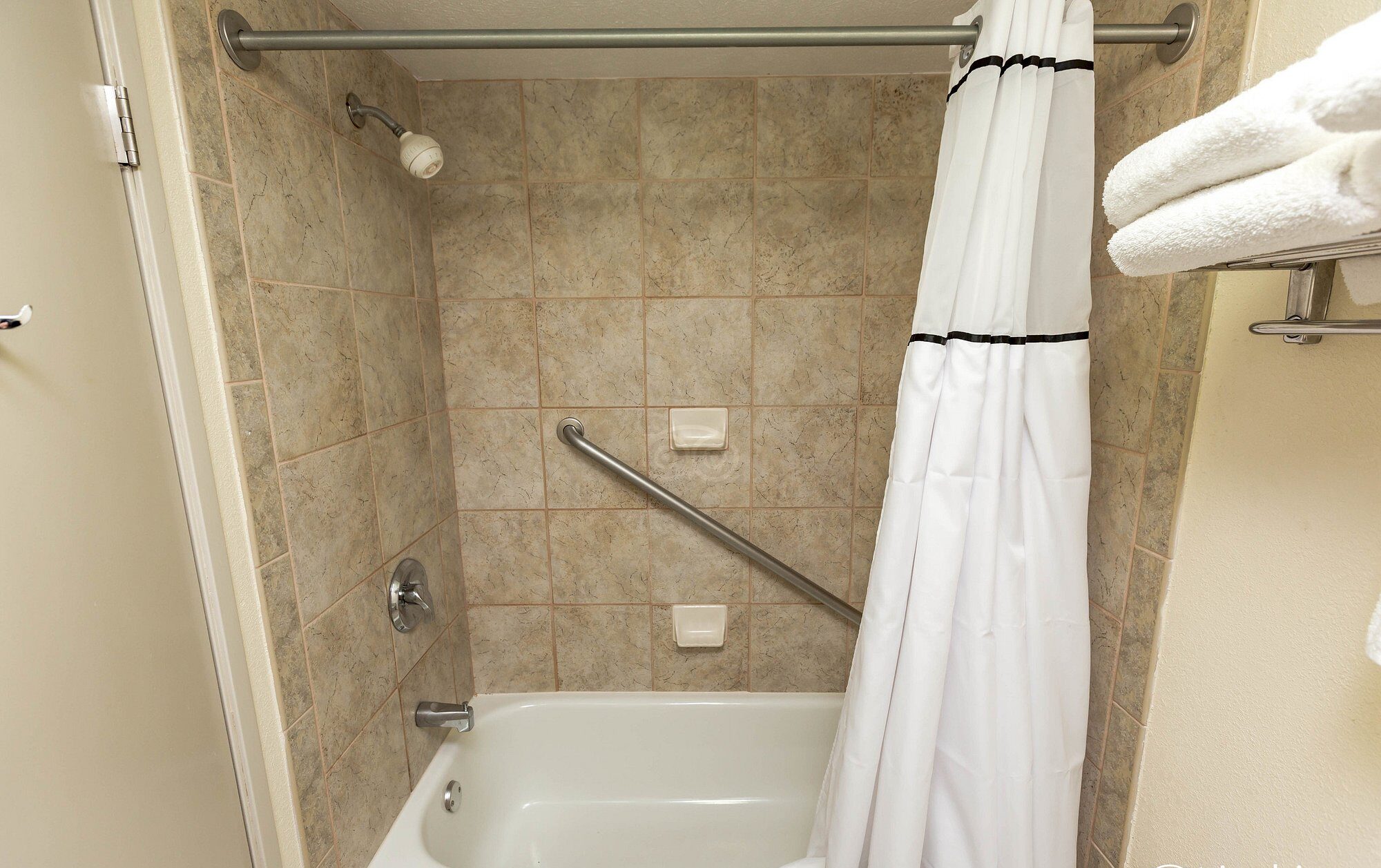 Club-Hotel Nashville Inn & Suites