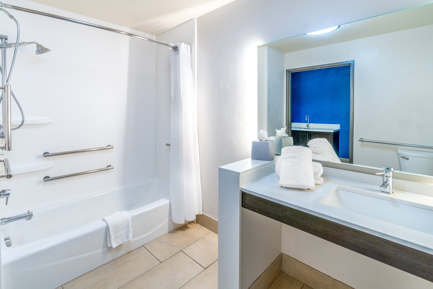 Holiday Inn Express & Suites Colorado Springs Afa Northgate By IHG Holiday Inn Express & Suites Colorado Springs Afa Northgate By IHG